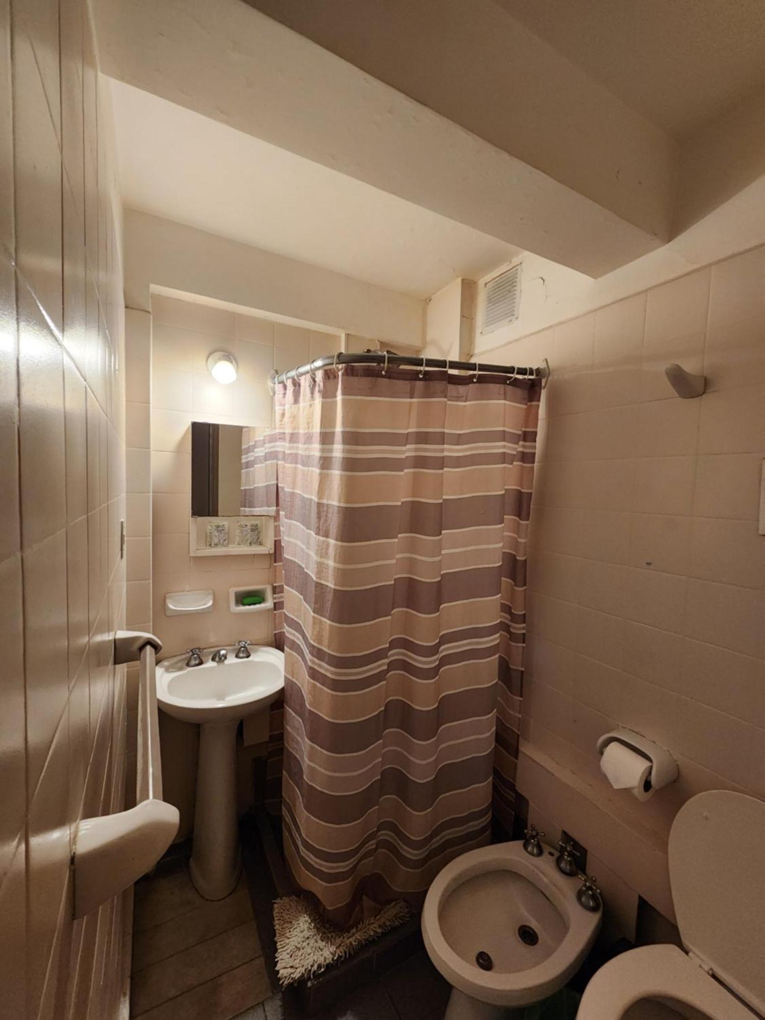 Hotel Juan B Justo ميندوزا المظهر الخارجي الصورة