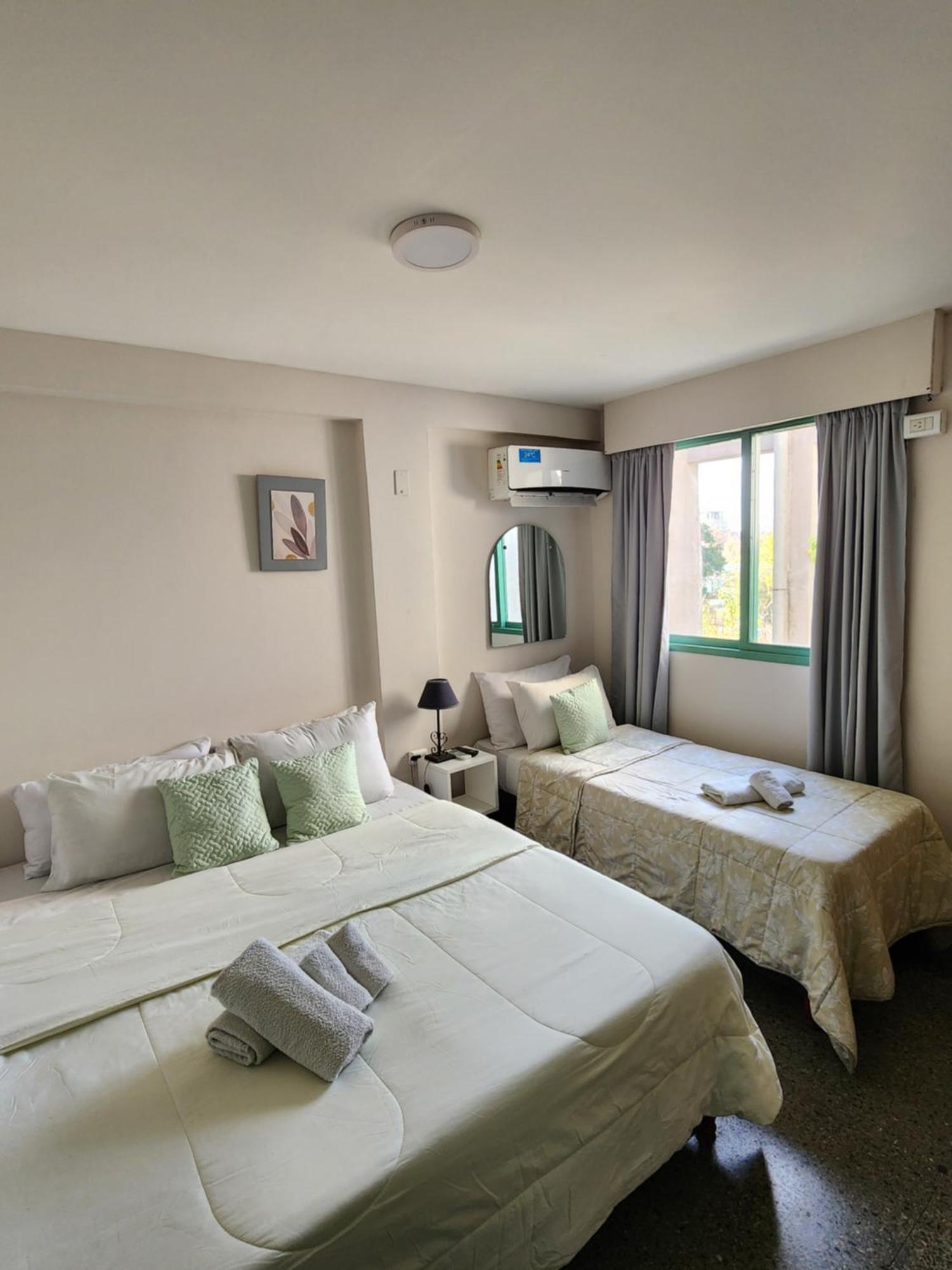 Hotel Juan B Justo ميندوزا المظهر الخارجي الصورة
